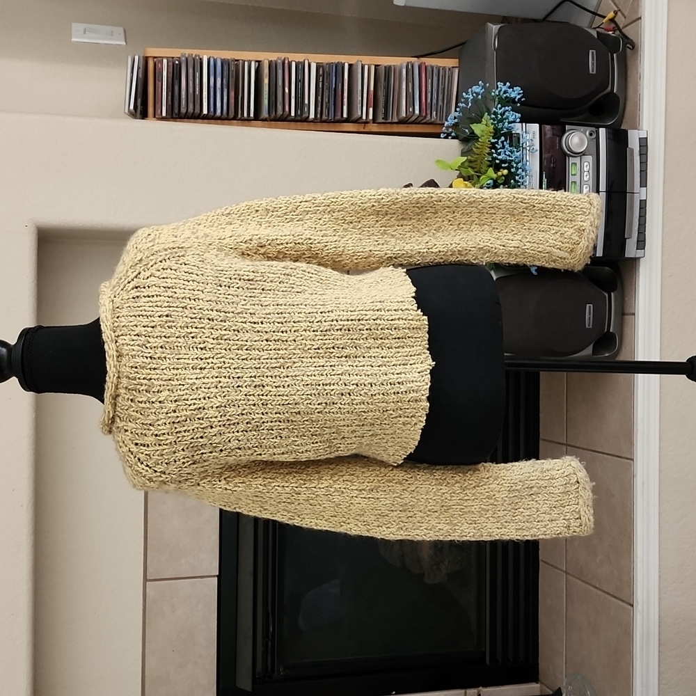 Sweater - Picture 3 of 4